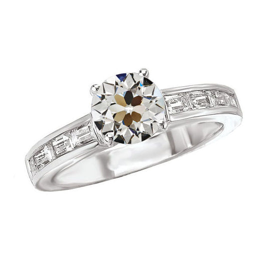 Designer Edler Diamant Solitär mit Seitensteinen 2 Karat – Hauptansicht