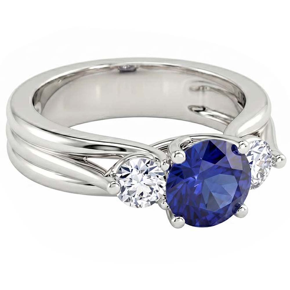 Rundschliff Drei-Stein-Ceylon-Saphir-Aus der Erde Abgebauter Natürlicher Diamant-Ring 1.75 Karat WG 14K