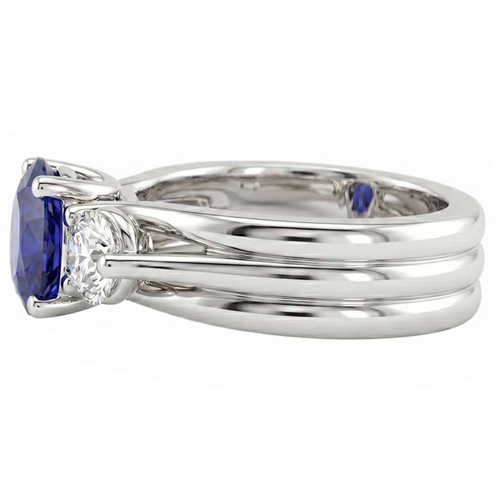 Rundschliff Drei-Stein-Ceylon-Saphir-Aus der Erde Abgebauter Natürlicher Diamant-Ring 1.75 Karat WG 14K