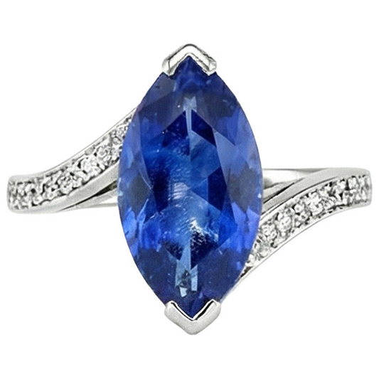 Saphir-Marquise-Ring