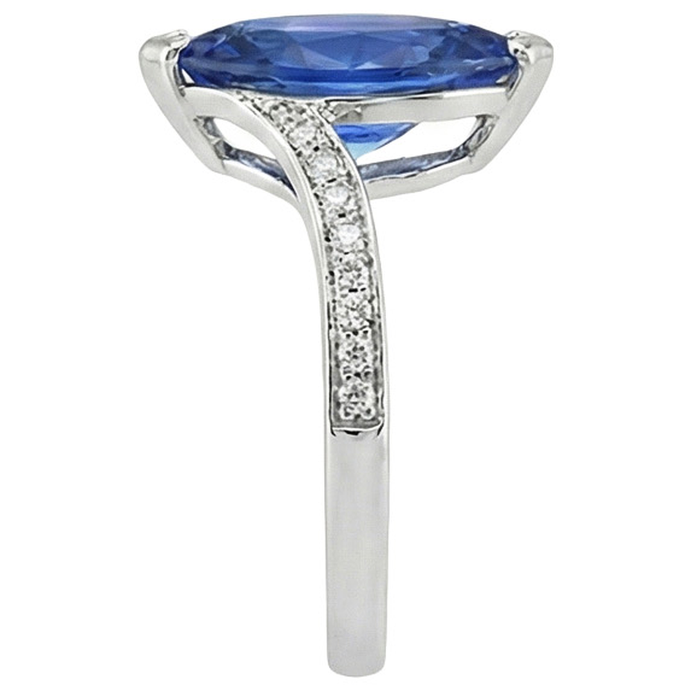 Saphir-Marquise-Ring