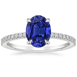 Saphirring mit Aus der Erde Abgebauter Natürlicher Diamanten