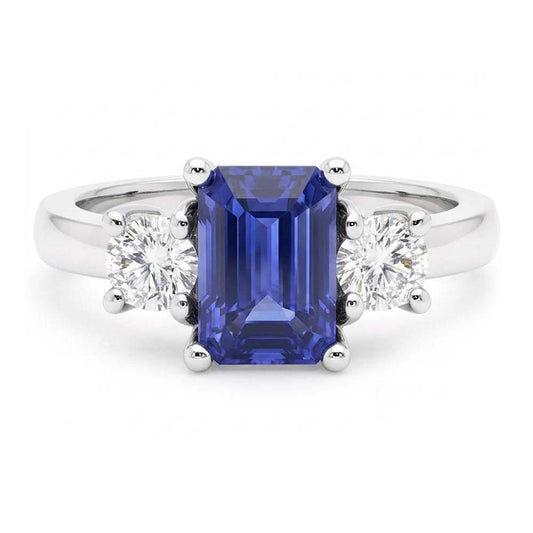 Smaragd Edelstein Saphir Ring Aus der Erde Abgebauter Natürlicher Diamant 3 Steine Rundschliff 3 Karat Gold