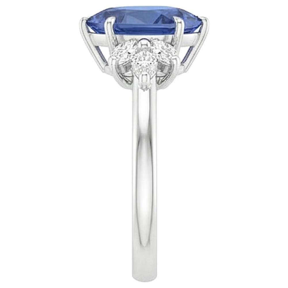 echter pear diamant 5Karat ring auf Weiß