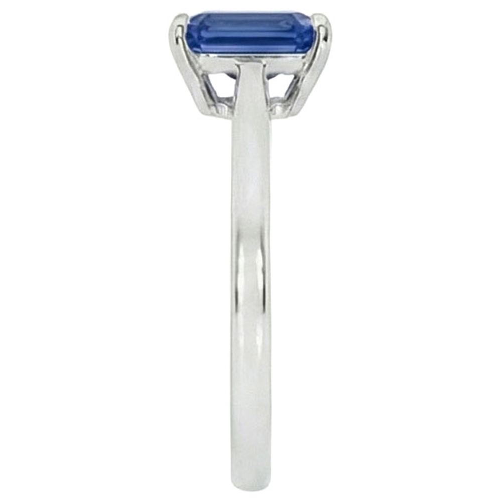 Solitaire Naturblauer Saphirring Smaragd-Zinken-Set 1,50 Karat