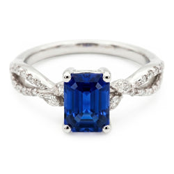 Solitär-Ring mit Marquise-Aus der Erde Abgebauter Natürlicher Diamant-Akzenten & blauem Saphir 4 Karat
