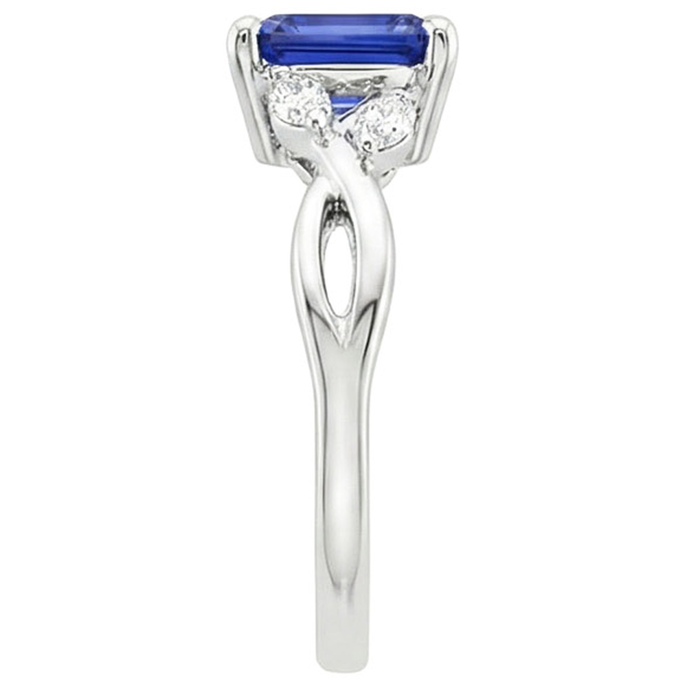 echter marquise diamant 4Karat ring auf Weiß