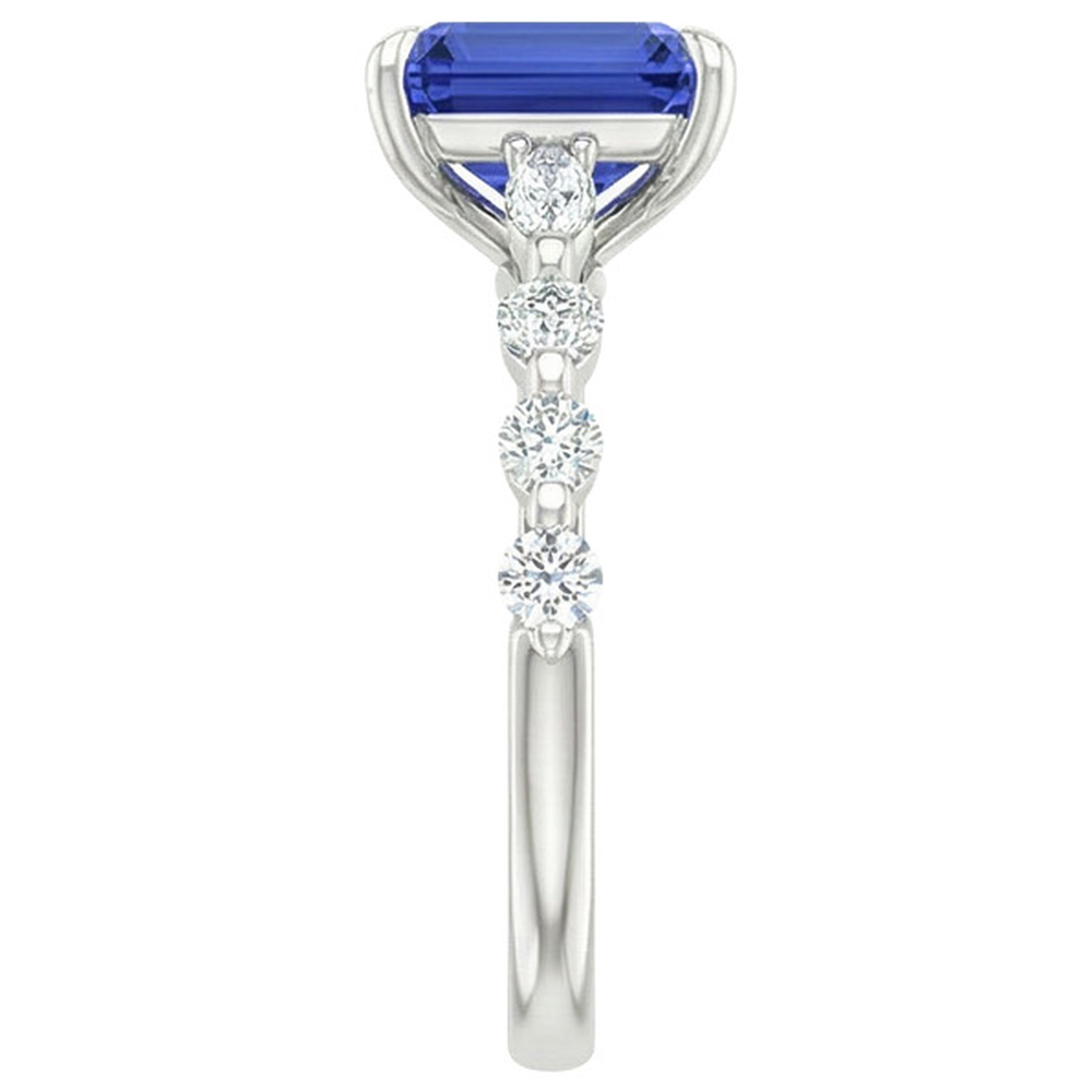 echter round diamant 4Karat ring auf Weiß