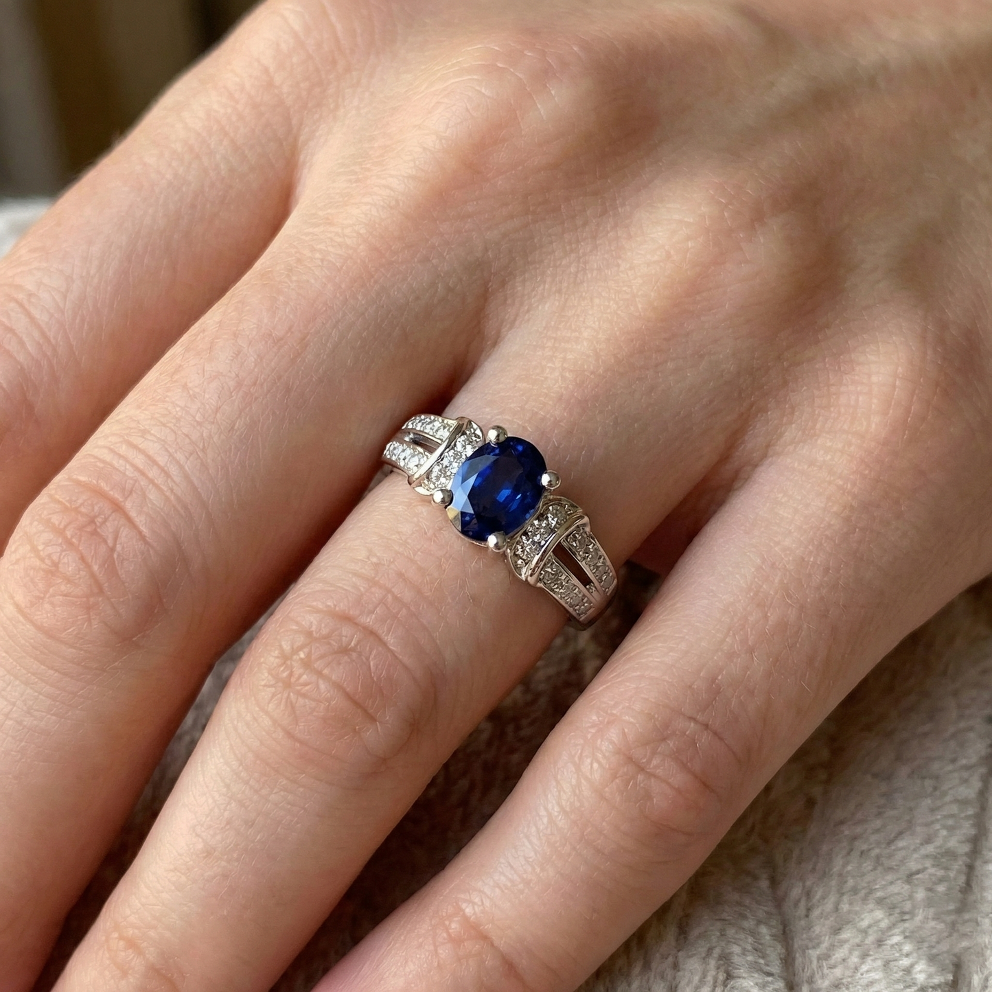 Sri Lanka Edelsteine Ring Mit Aus der Erde Abgebauter Natürlicher Diamanten