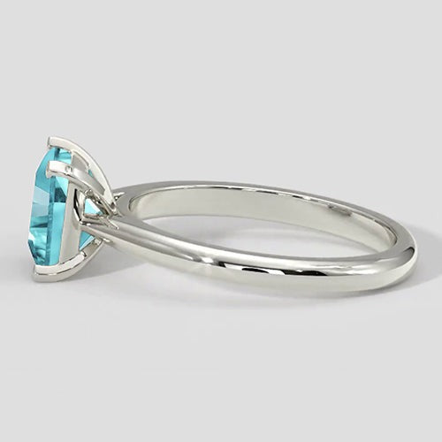 Strahlender Paraiba-Ring im Kissenschliff (1,75 Karat)