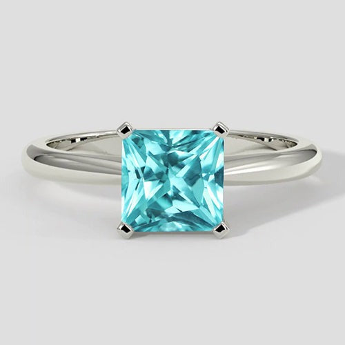 Strahlender Paraiba-Ring im Kissenschliff (1,75 Karat)