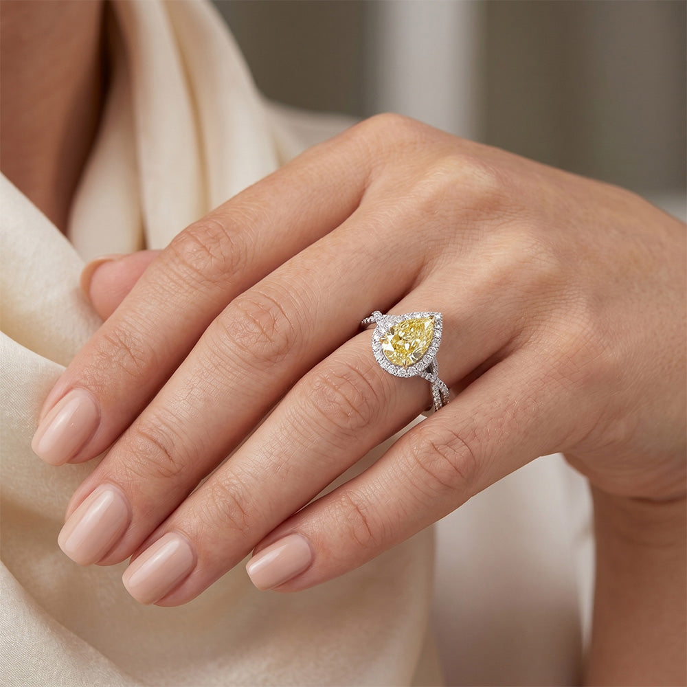 VVS Reinheit Halo-Ring – Kanariengelber Diamant 1,50 Karat