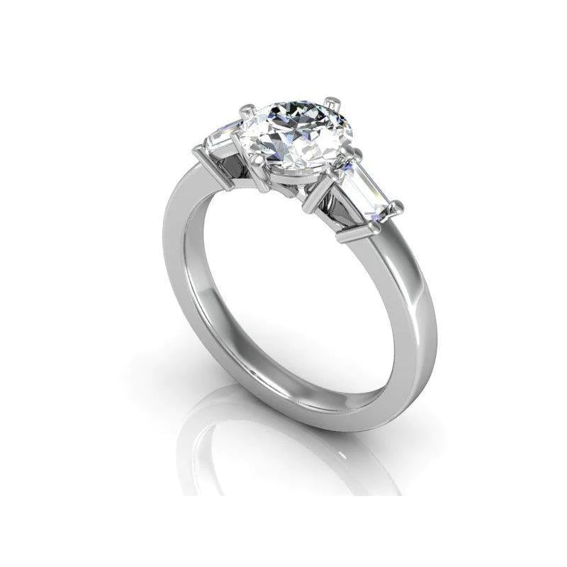 Verlobungsring mit 2.50 ct Echt Diamanten im Baguetteschliff mit 3 Steinen