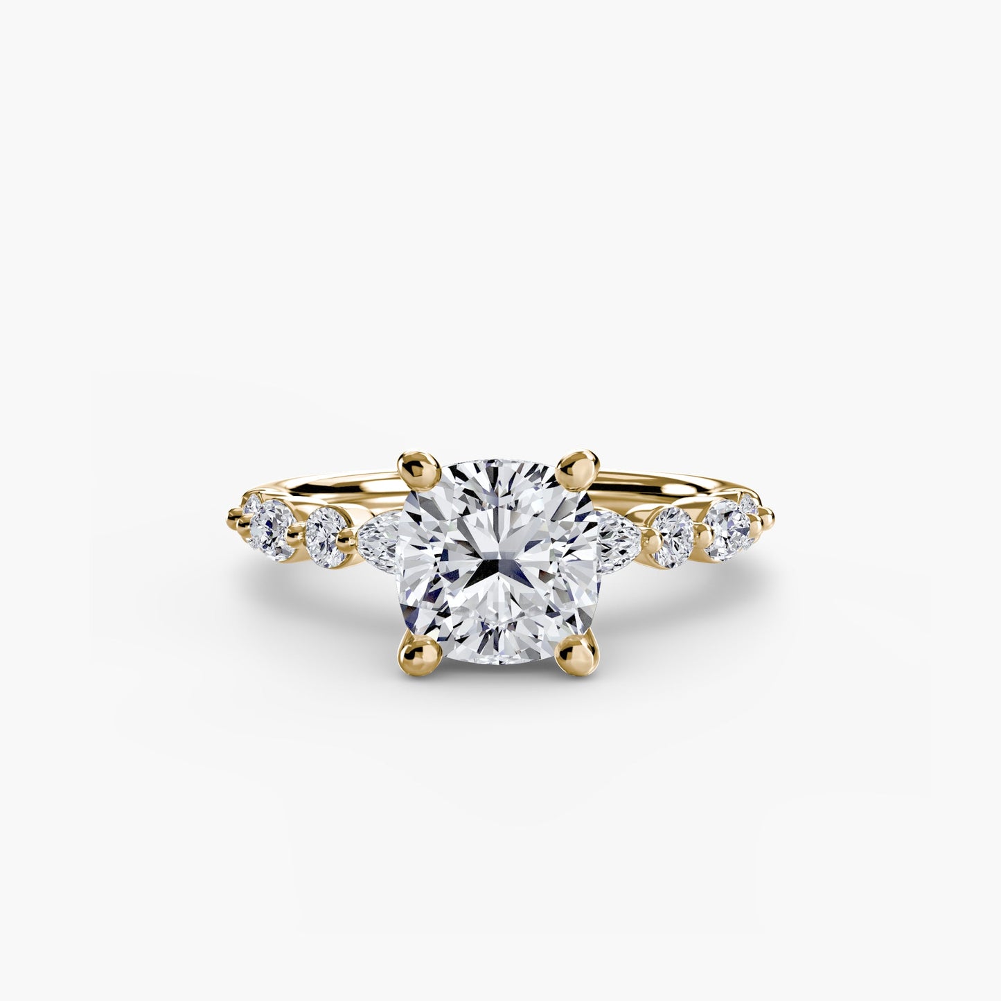Setting Gold mit Edler Diamant – Schrägansicht