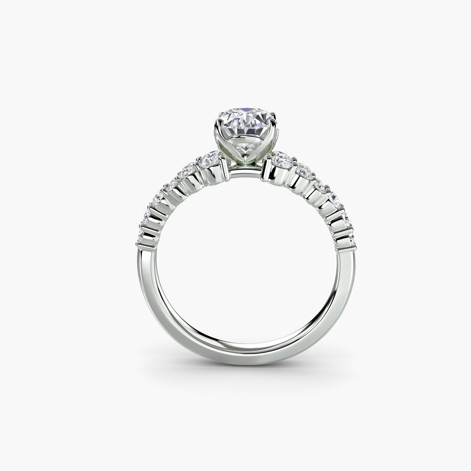 Brillantschliff Edelstein Ring in Gold – Frontansicht