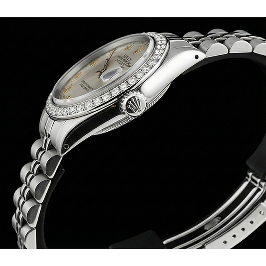 Weißes Rolex-Damenarmband mit römischem Zifferblatt und Datumsanzeige, nur Diamantlünette
