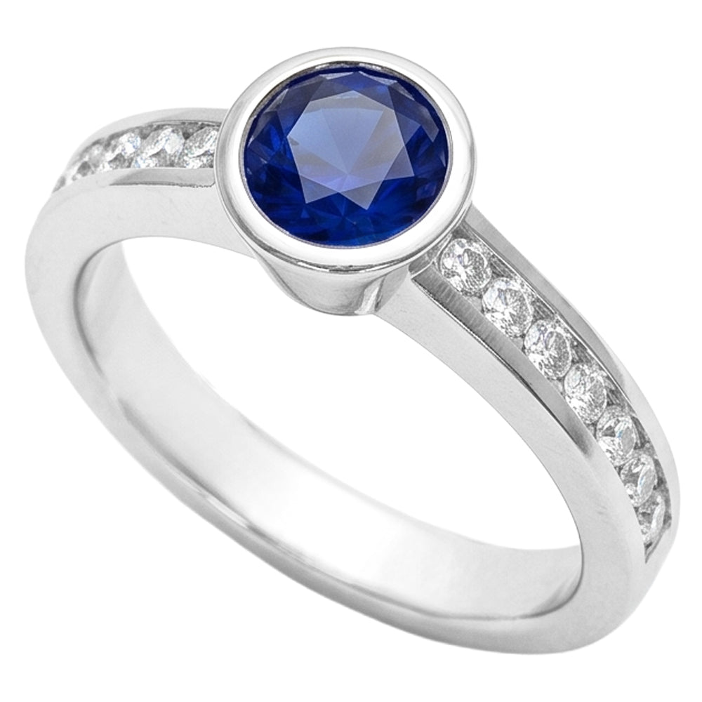 Weißgold Aus der Erde Abgebauter Natürlicher Diamantring 2 Karat Runde Lünette Set Blauer Saphir Edelstein