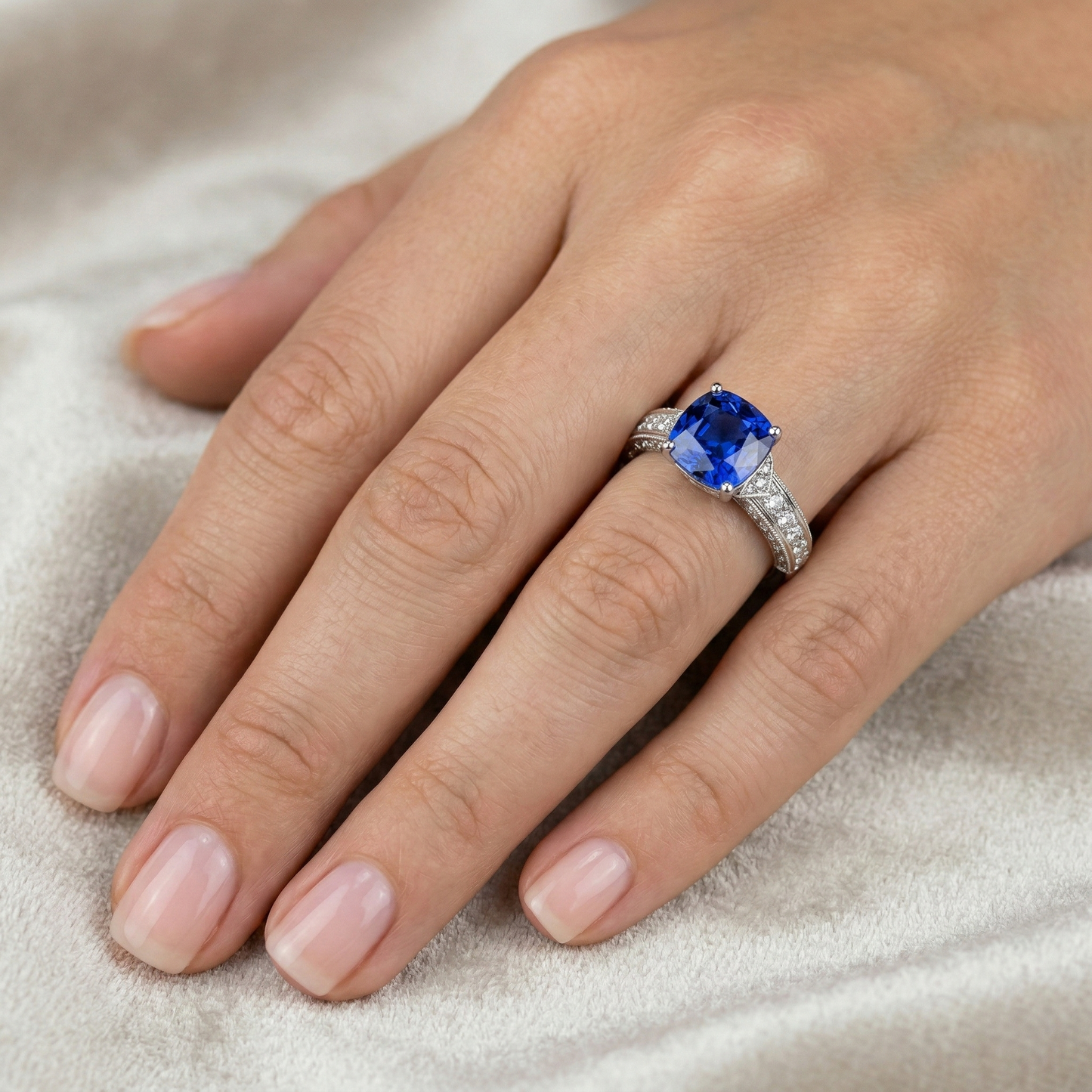 echter round diamant 3.50Karat ring auf Weiß