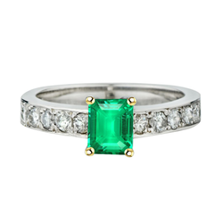 14 Karat Zweifarbig Gold GIA-Zertifiziert Smaragd Farbstein-Ring