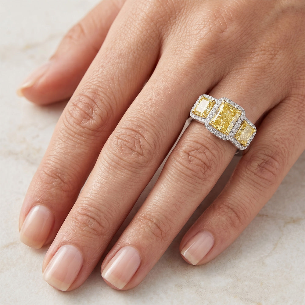 Zweifarbiges 14K Gold VVS Reinheit Fancy Gelber Diamant