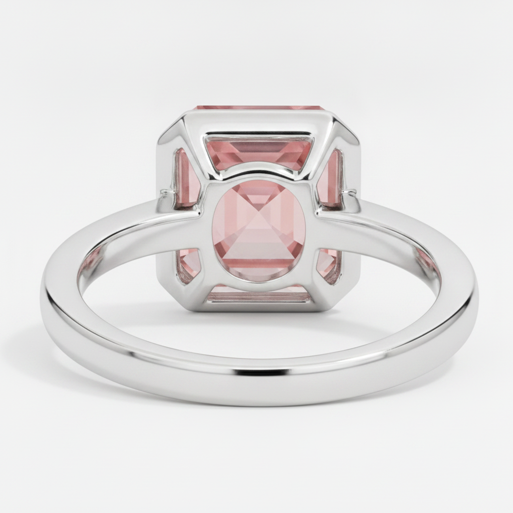 Echter pfirsichfarbener Padparadscha-Saphir 3 Karat Asscher-Schliff Solitärring mit Lünette aus Platin
