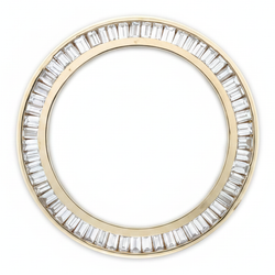 Baguette-Diamant-Uhrenlünette 2,5 Karat 28 mm passend für Rolex Datejust aus echtem natürlichem 14 Karat Gelbgold mit Kanalfassung