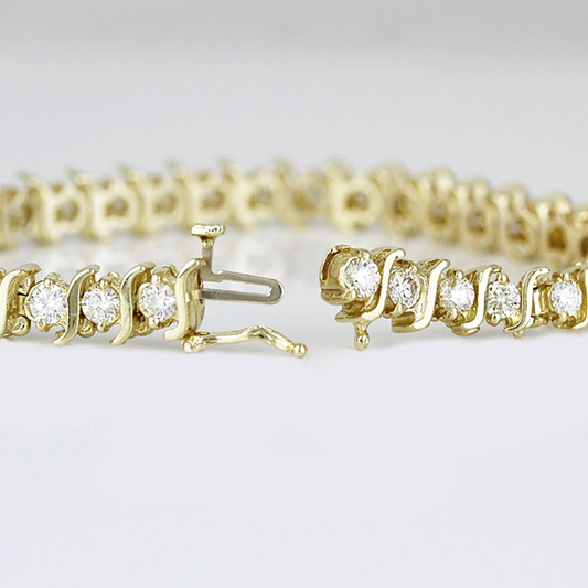 Brillantschliff Diamant Ring in 14K Gelbgold – Frontansicht