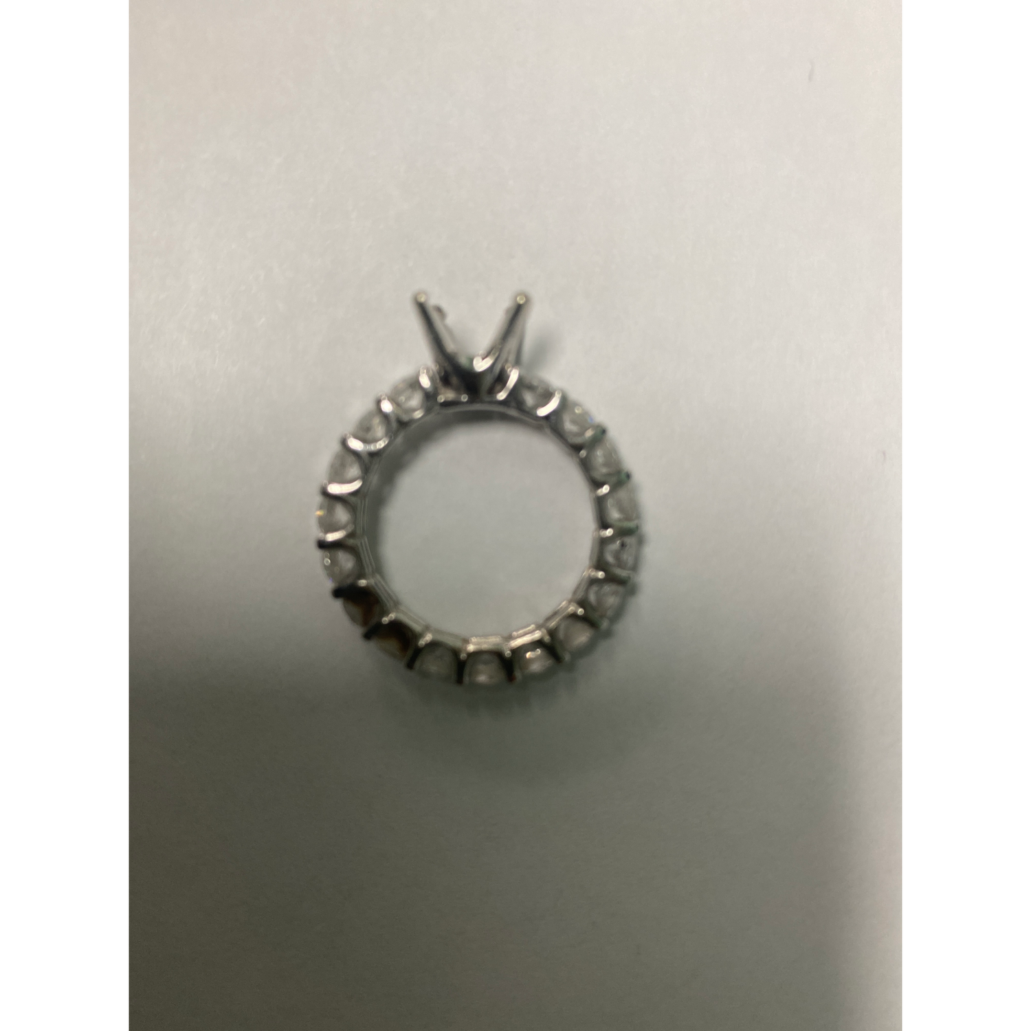 Brillant Green Emerald Ring 9,99-Karat White Gold – Hauptansicht