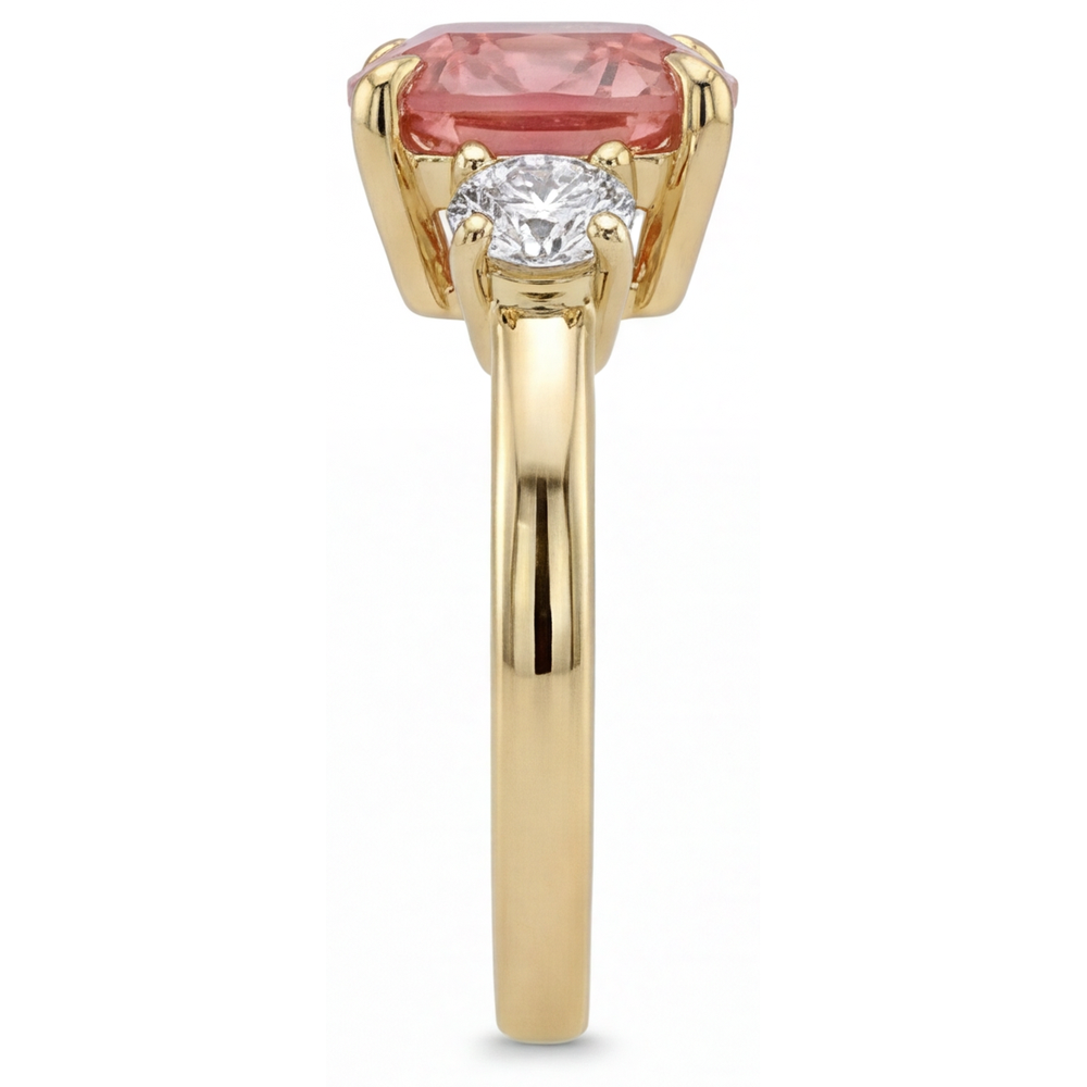 Padparadscha-Saphir Verlobungsring 4,6 Karat im Labor gezüchtet Kissenschliff Drei Steine 14 Karat Gelbgold