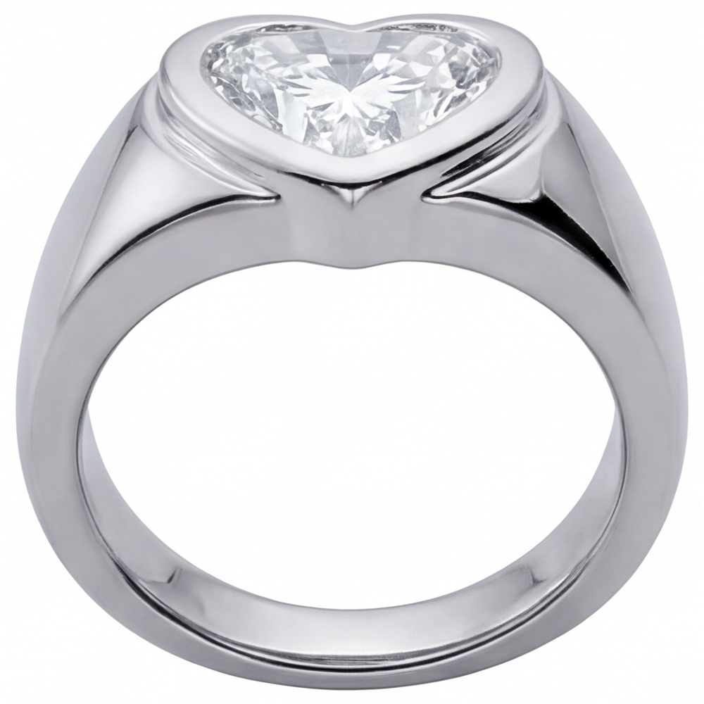 Diamant Herz-Schliff Männer-Ring in 14K Weißgold – Schrägansicht