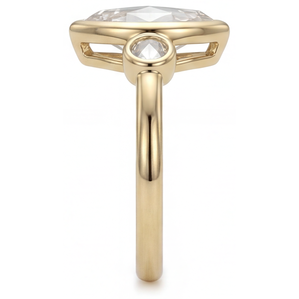 Diamant Marquise-Schliff Trilogie-Ring in 14K Gelbgold – Schrägansicht