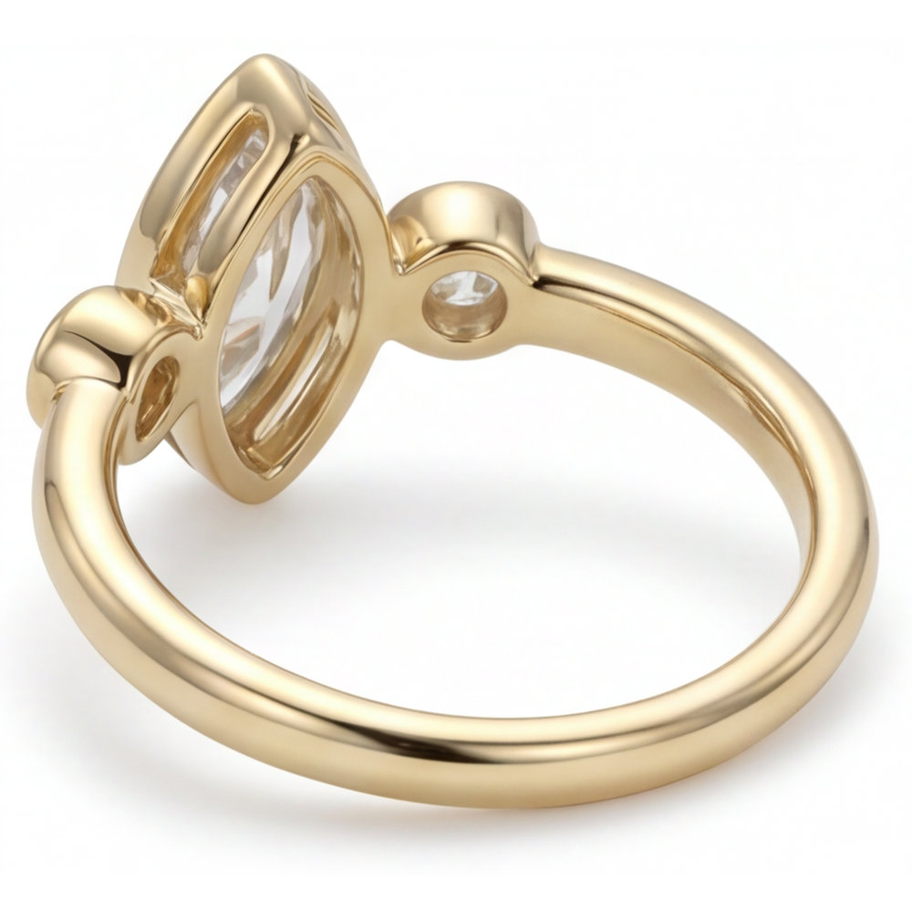 Marquise-Schliff Diamant Ring in 14K Gelbgold – Profilansicht