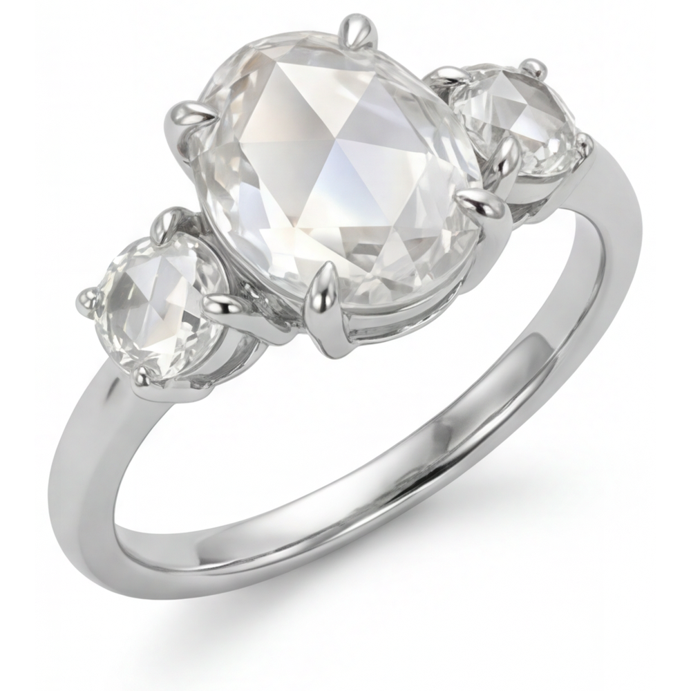 Dreisteinring 14K Weißgold mit Edler Diamant – Frontansicht