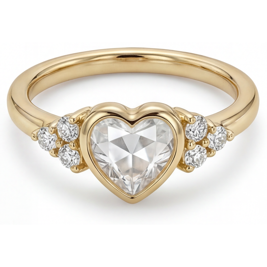 Herzform Edler Diamant Ring in 14 Karat Gelbgold – Frontansicht