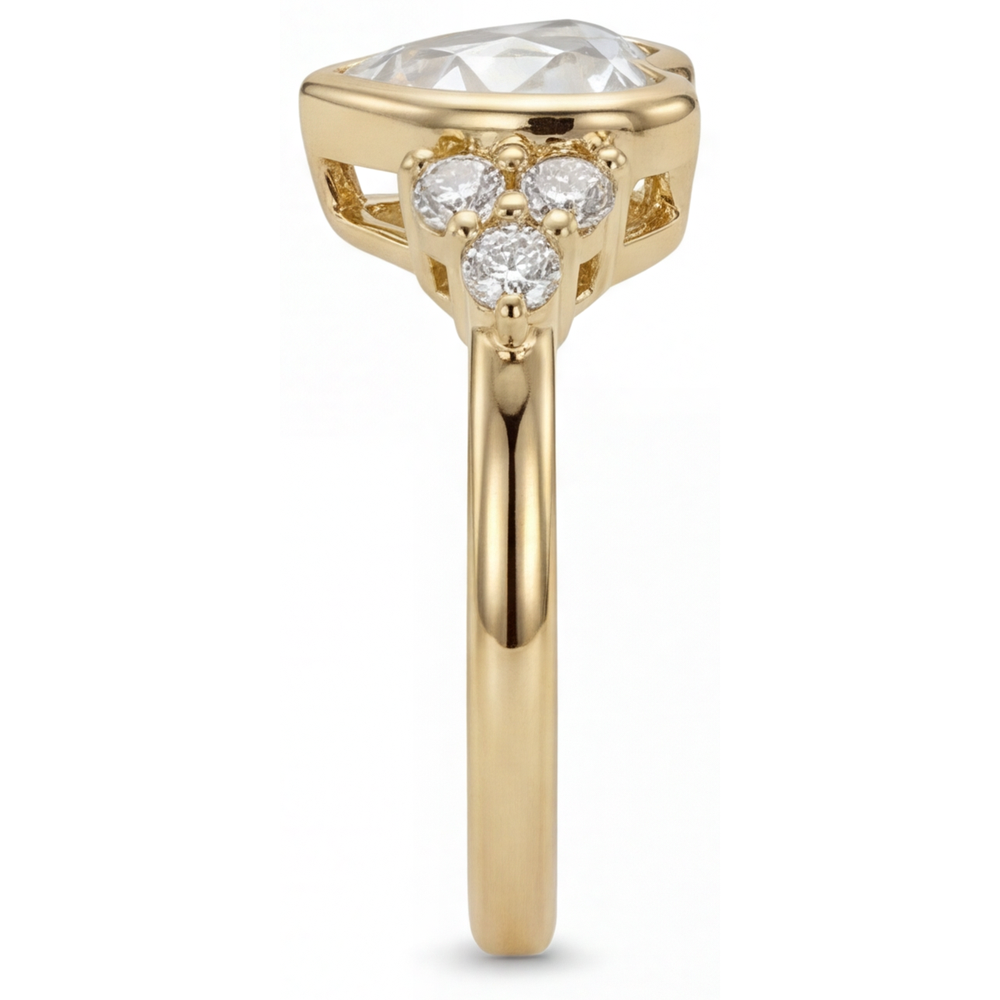 Handgemachter Edler Diamant Solitär-Ring mit Akzenten 1,75 Karat – Schrägansicht