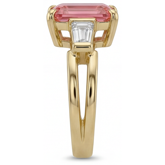 Pfirsich-Saphir-Ring, 2,9 Karat, echter Padparadscha im Smaragdschliff und weiße Baguettes, Dreistein-Ring, 14 Karat Gelbgold