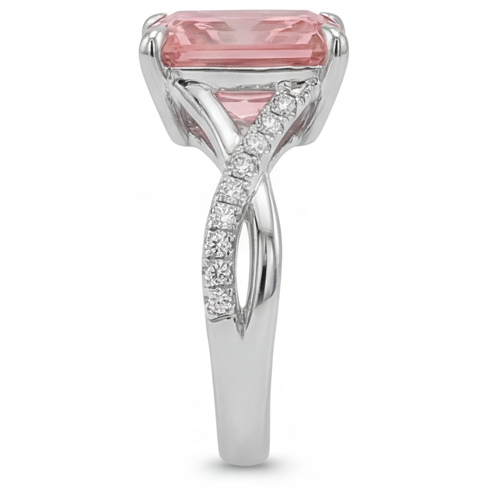 Bypass-Ring aus 14 Karat Weißgold mit pfirsichfarbenem Padparadscha-Saphir (3,3 Karat) und echtem Smaragd