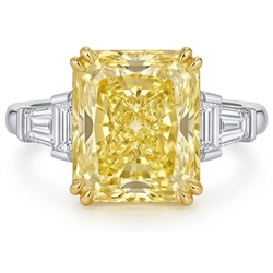 Fancy Gelber Diamant Drei-Stein-Ring – VVS 5 Karat Bicolor 14K