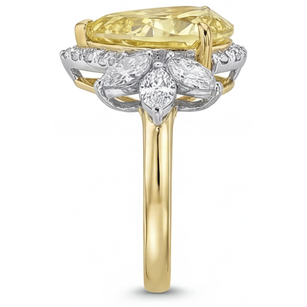 Glänzender Statement-Ring 4 Karat – Profilansicht
