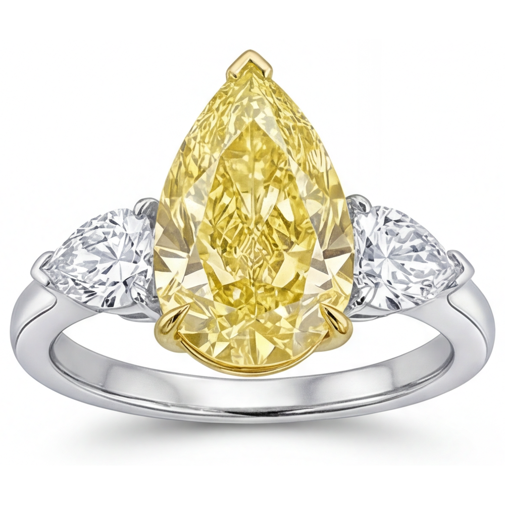 Kanariengelber Diamant Tropfen-Schliff Drei-Stein-Ring in Bicolor 14K Gold – Frontansicht