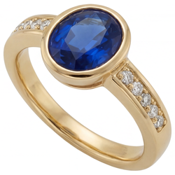 Kornblumenblauer Saphir VVS Farbstein-Ring 2,5 Karat in 14K