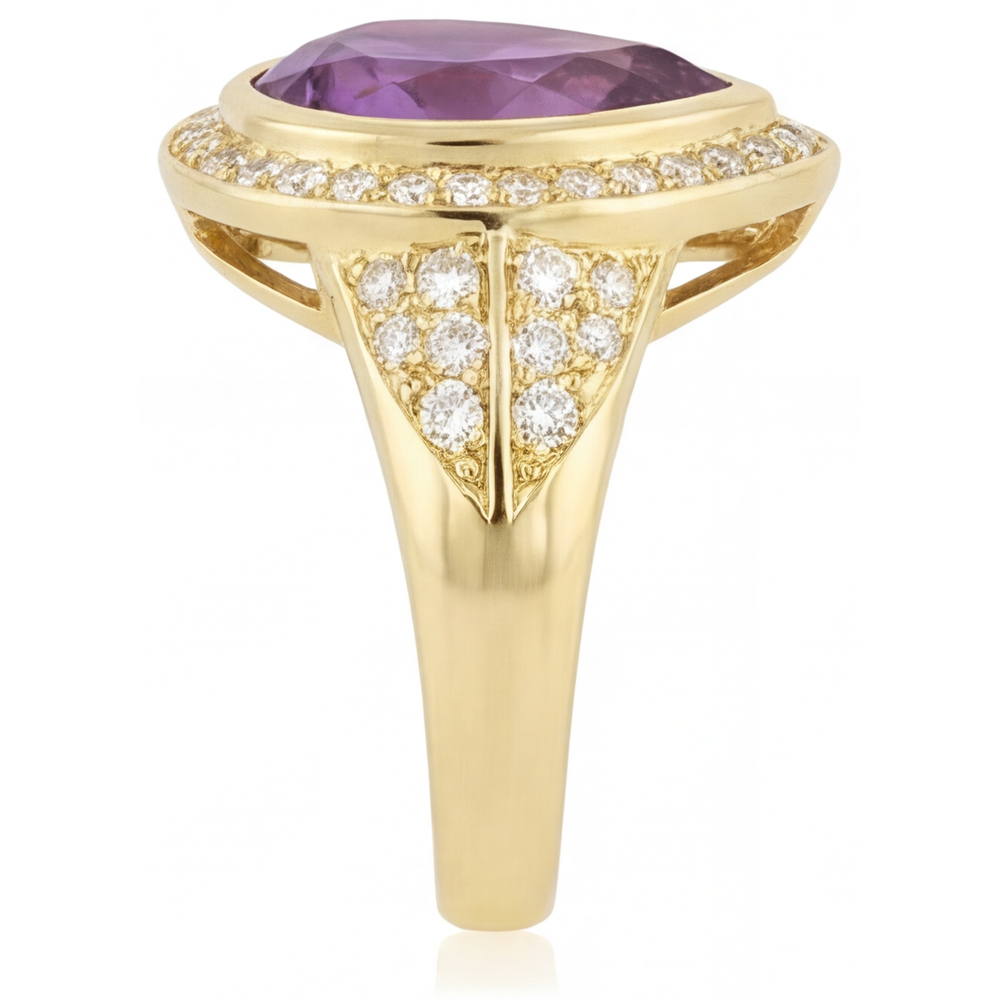 Lila Amethyst Schmuckstein-Ring 6,50-Karat 14K Gelbgold – Schrägansicht