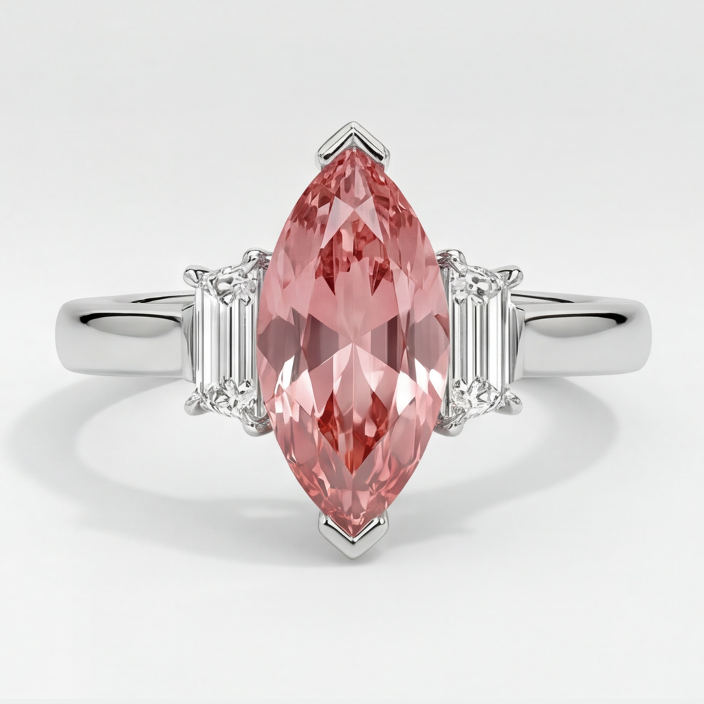 Dreistein-Ring aus Platin mit echtem pfirsichfarbenem 3,1-Karat-Padparadscha-Saphir im Marquise-Schliff und weißen Baguettes