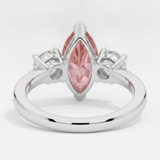 Padparadscha-Saphir-Ring 3,1 Karat Echter Marquise-Schliff Dreistein Platin