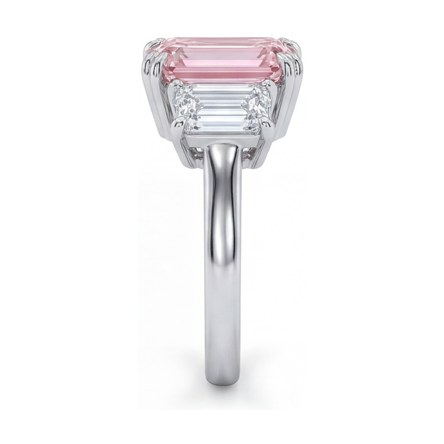 Rosa Diamantring, 4 Karat, Smaragdschliff