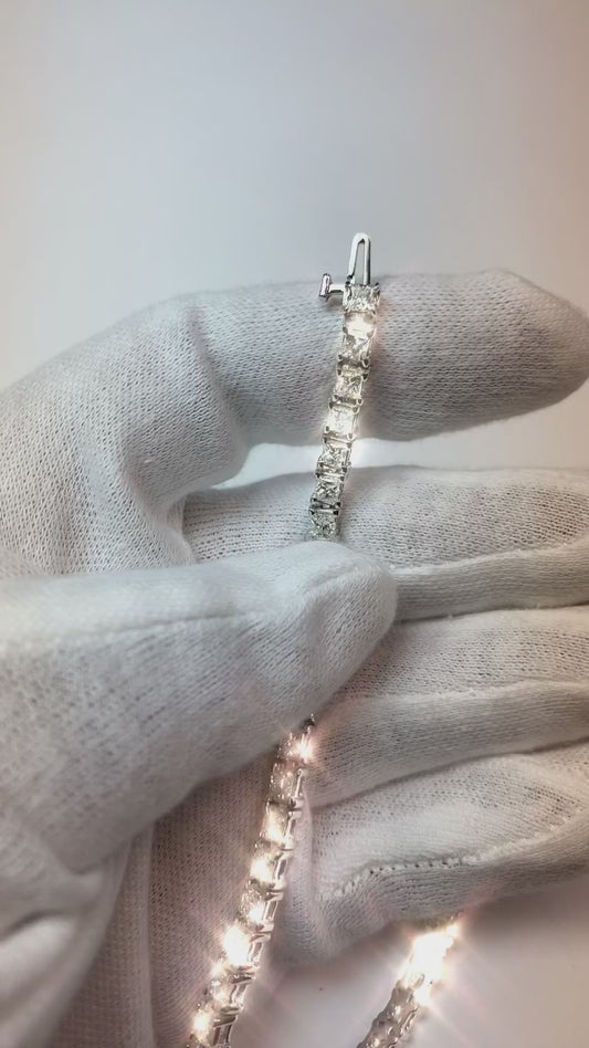 Krappenbesetztes Echt Aus der Erde Abgebauter Natürlicher Diamant-Tennis-Armband 13 Karat Weißgold im Prinzessin-Schliff14K