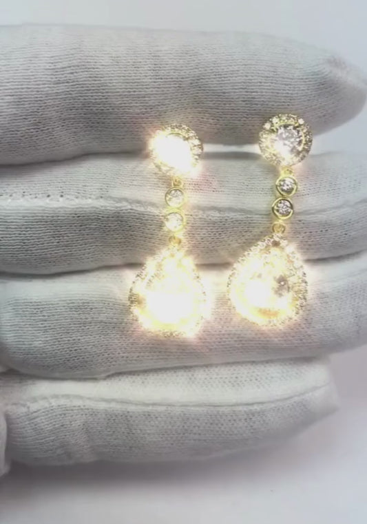 Kronleuchter-Diamantohrring mit echten Diamanten im Birnenschliff aus 6 Karat Gelbgold