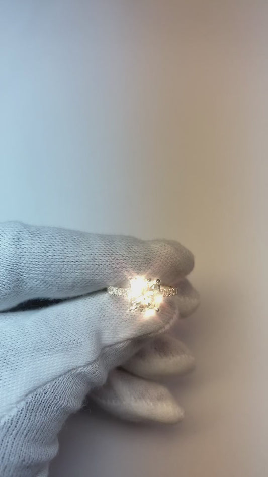 Verlobungsring mit 3,35 Karat Echt Aus der Erde Abgebauter Natürlicher Diamanten und rundem Schliff Neu