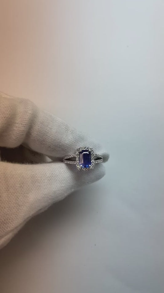 Halo-Ring mit blauem Saphir im Smaragdschliff und Diamant 4,25 Karat