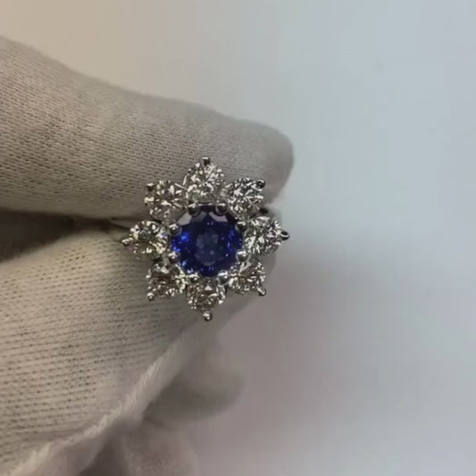 Goldener Halo-Diamantring Blauer runder Saphir-Blumenstil 4,50 Karat